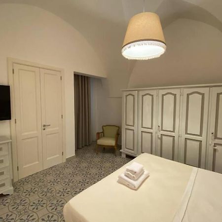 Corte Tafuri, Casa con cortile e terrazzo a Nardò Esterno foto